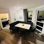 度假居 Luettje Deichvilla Backbord 多鲁姆纽菲尔德