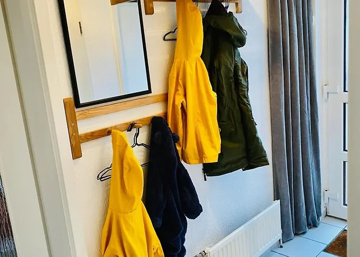 Luettje Deichvilla Backbord Holiday home Dorumer Neufeld